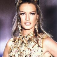 Karen Mulder