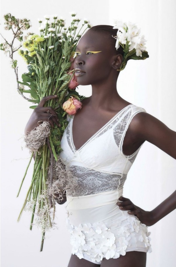 lingerie Alek Wek