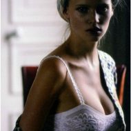 Lingerie Lara Stone