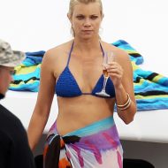 Amy Smart bikini