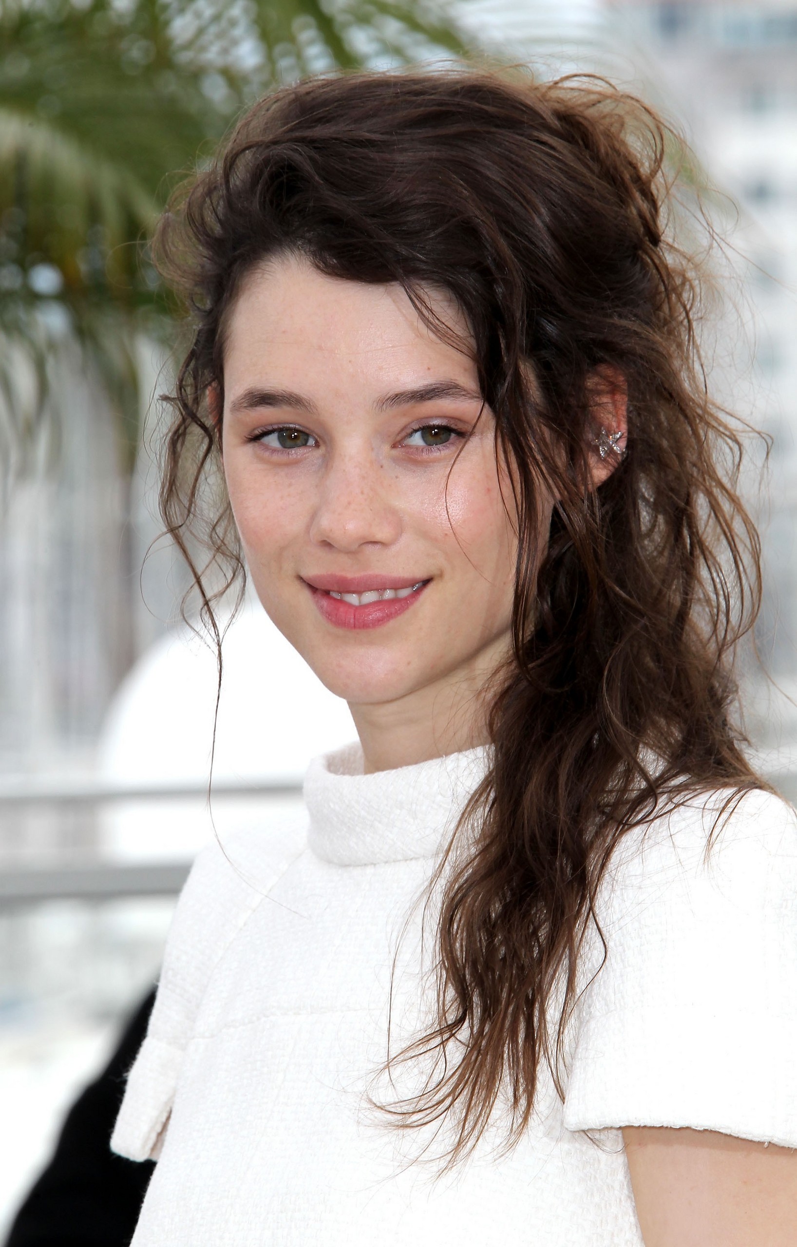 astrid berges-frisbey sexy