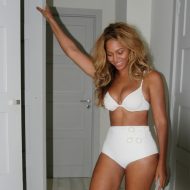 Beyonce bikini 2015