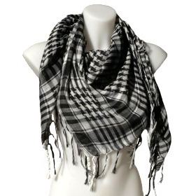 foulard blanc et noir