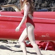 Isla Fisher bikini